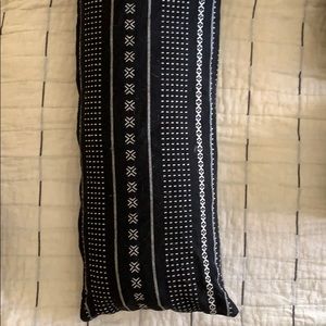 Long Accent pillow